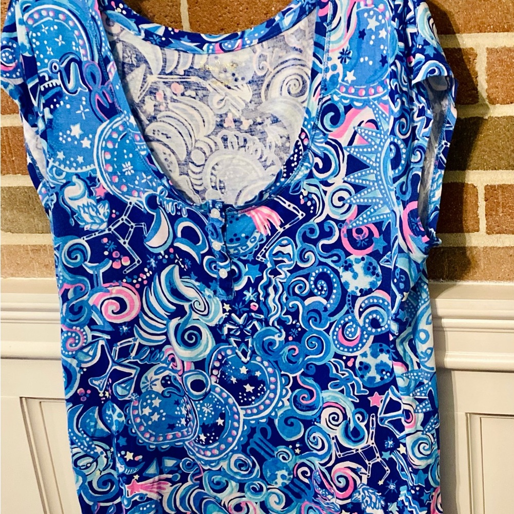 Large Lilly Pulitzer Cosmic Kismet Top